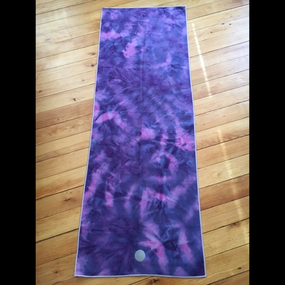 manduka Accessories - Manduka Yogitoes Skidless Yoga Towel